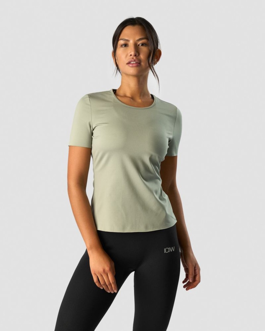 Dame ICIW T-Shirts | Nimble T-Shirt Light Sage Green