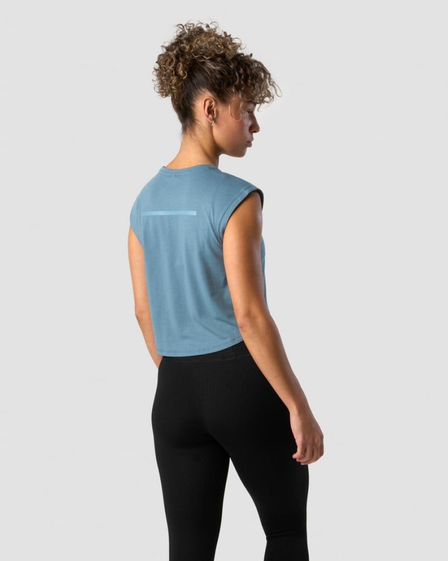 Dame ICIW Topper | Stride Cropped Tank Wmn Steel Blue