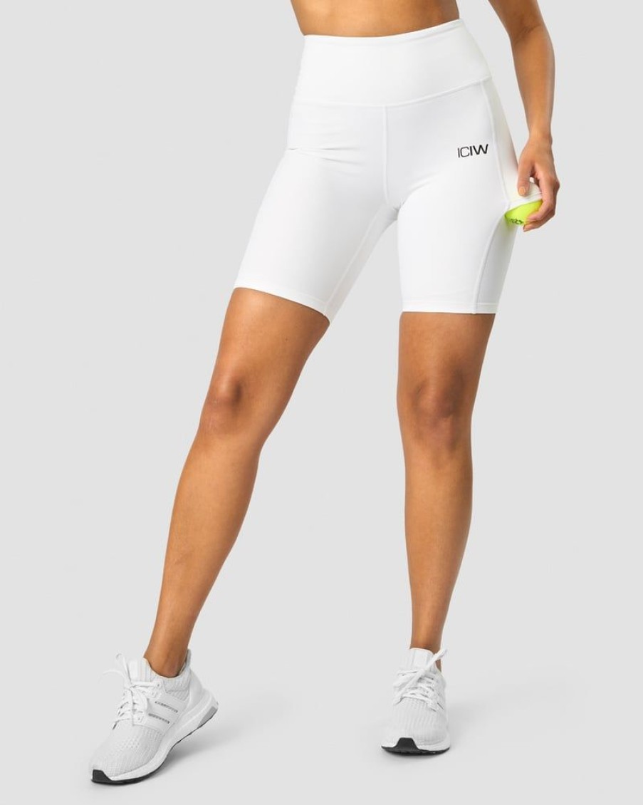 Dame ICIW Shorts | Training Biker Shorts White