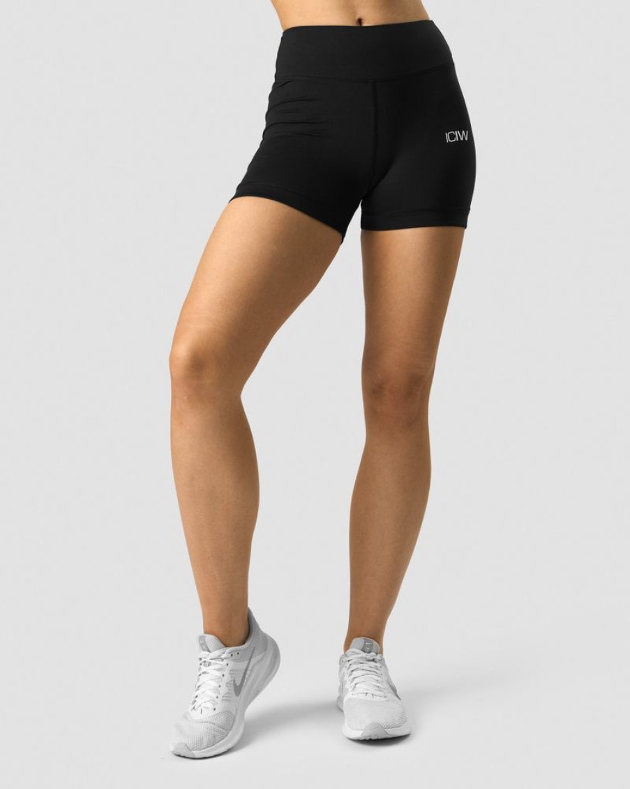 Dame ICIW Shorts | Scrunch V-Shape Tight Shorts Black