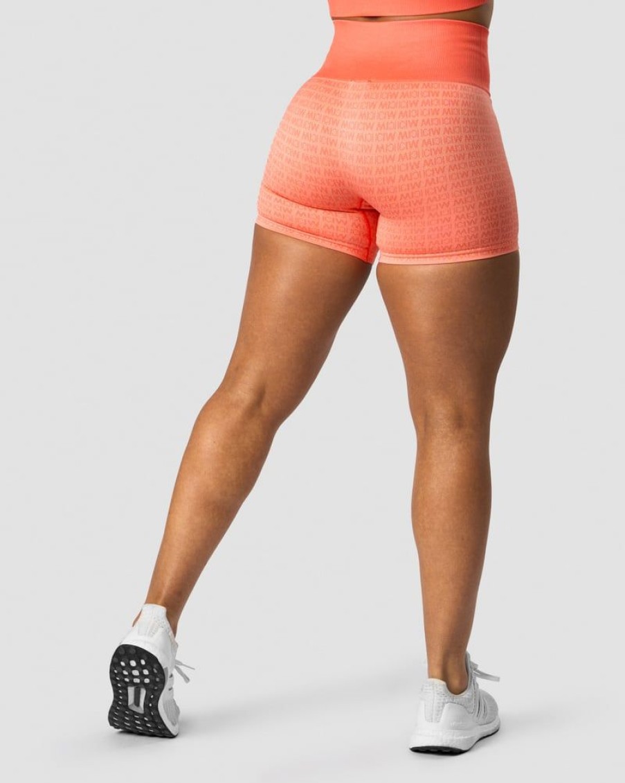 Dame ICIW Seamless | Signature Seamless Shorts Peach